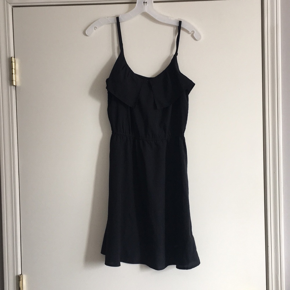 H&M black sleeveless dress